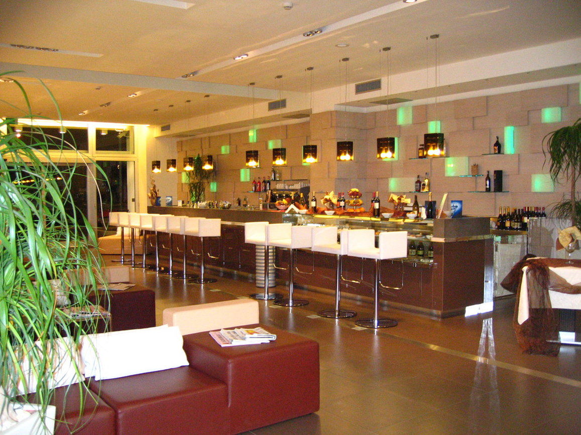 Hotel Cube Ravenna Exterior photo